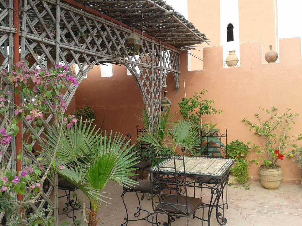 Chambres D'Hotes Les Amis Taroudant Exterior foto